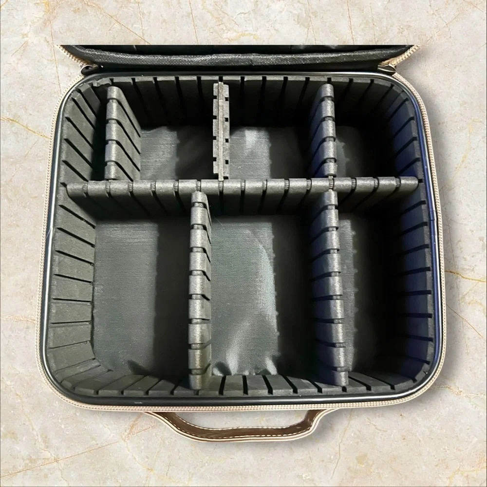 Relavel Cosmetics Case